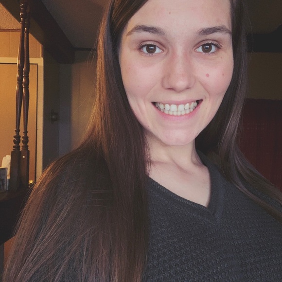 Meet the Posher Other - Meet your Posher, Elizabeth